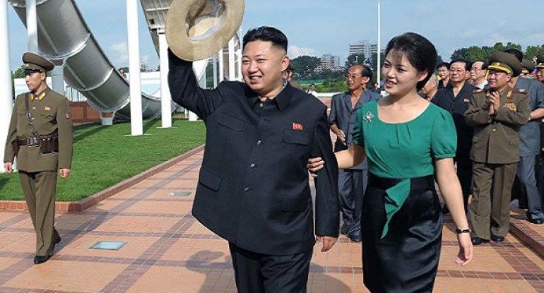 Kim Çen İnin xanımı ziyafətdə iştirak edəcək