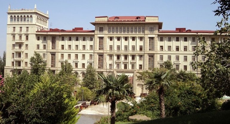 Vəkillərə ödənilən məbləğ artırıldı