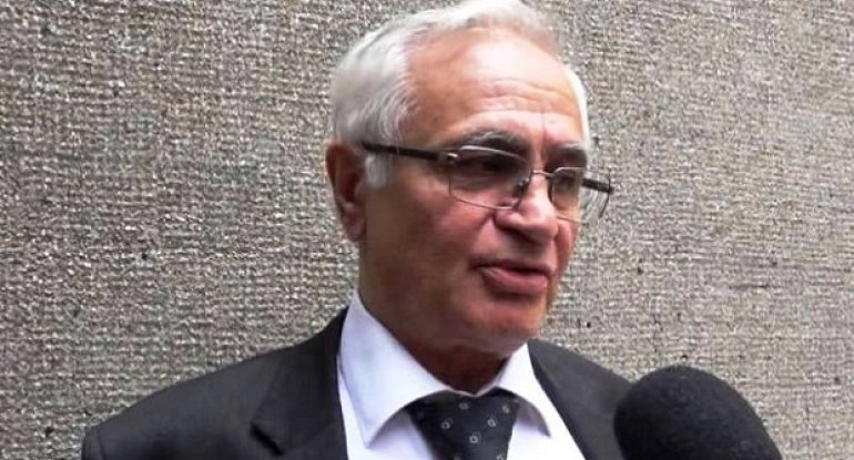 “Rus generallardan bir şüşə arağa hərbi texnika alırdım”