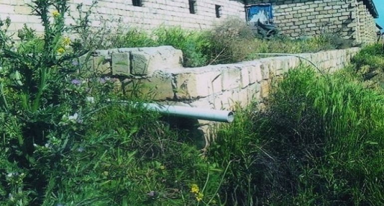 Sumqayıtda kanala çirkab axıdan sakinlər cərimələndi