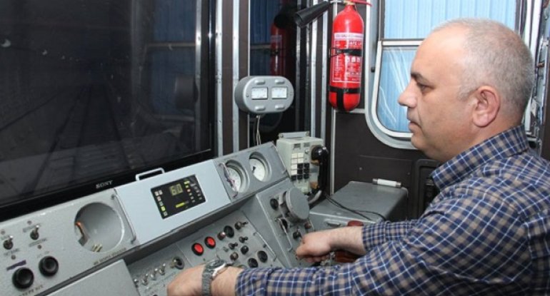 Metropolitenin mətbuat katibi vəzifəsindən ayrıldı