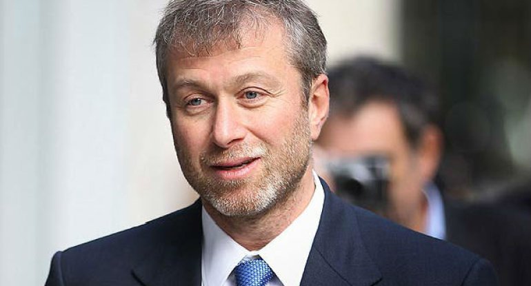 Milyarder iş adamına şok