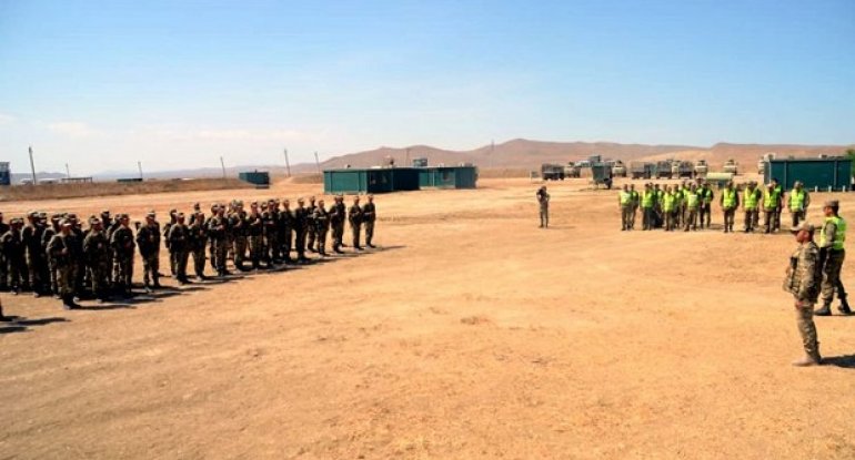 Azərbaycan Ordusunun kəşfiyyat bölüyünün təlimi keçirilir