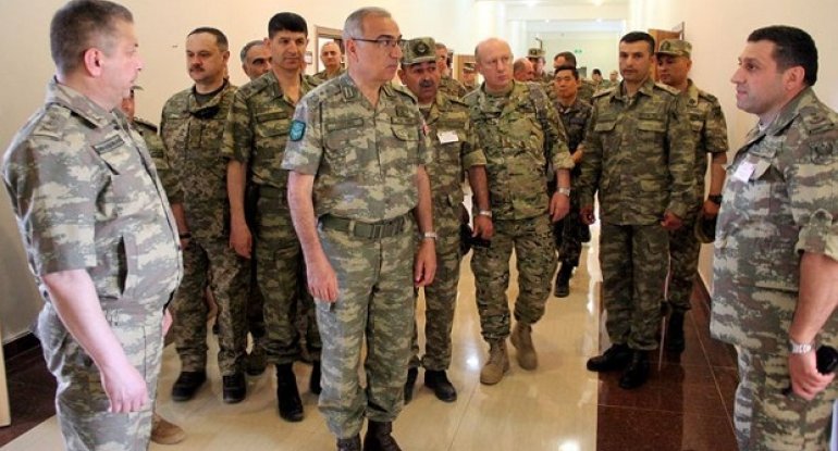 NATO generalları ordumuzun təlimini izləyib