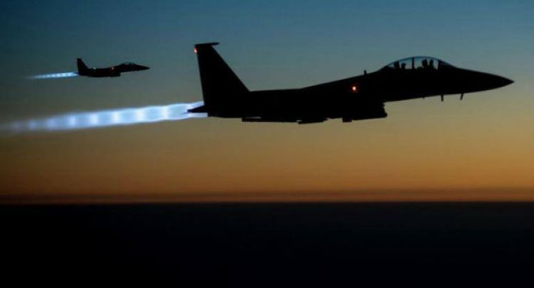 ABŞ Suriyada İranın hərbi bazasını bombaladı
