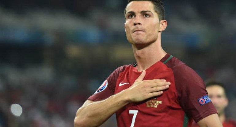 Ronaldu 100 min insanın həyatını xilas etmək üçün səfərbər oldu