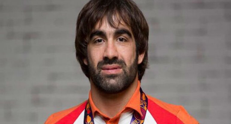 Rəfael Ağayev bürünc medal qazandı