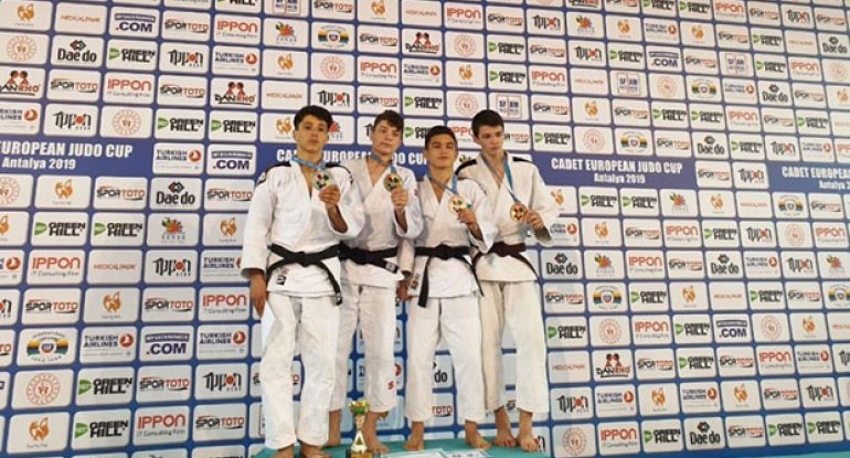 Cüdoçularımız Antalyada 3 medal qazanıblar