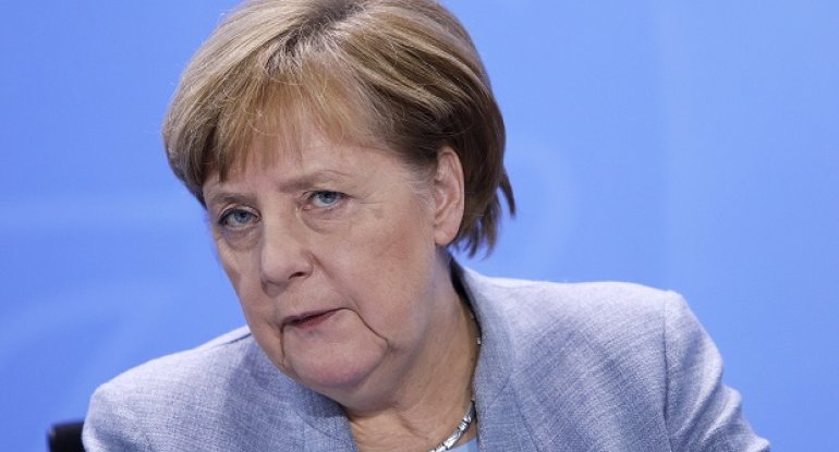 Angela Merkel səhhətiylə bağlı dedi-qodulara