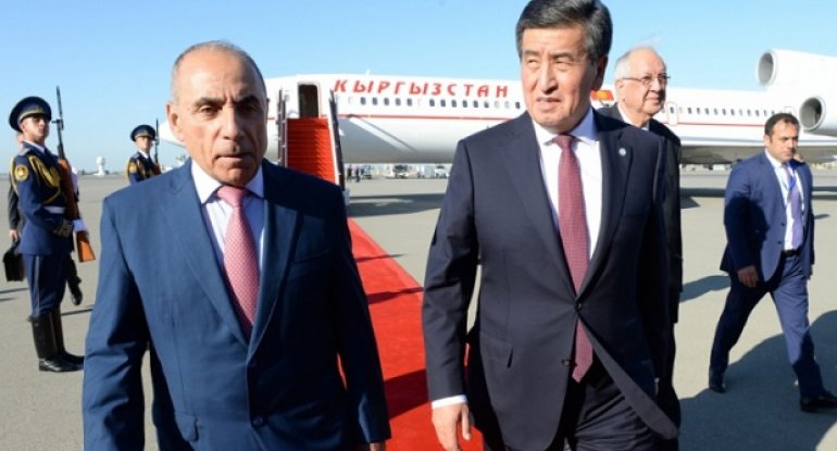 Qırğızıstan Prezidenti Bakıya gəlib