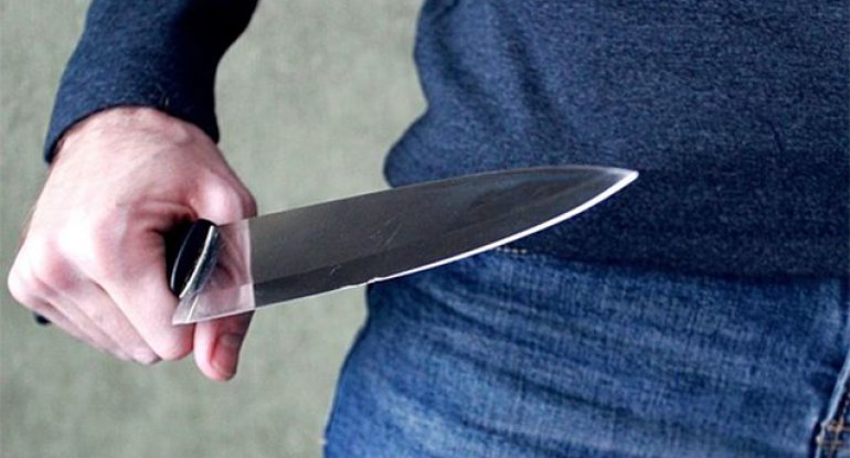Bakıda 16 yaşlı oğlan bıçaqlandı