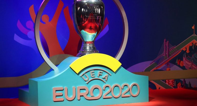 UEFA Avro-2020-ni təxirə salır?