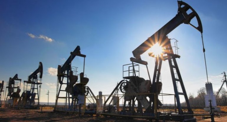 “Brent” markalı neftin qiyməti 25 ABŞ dollarından aşağı düşdü