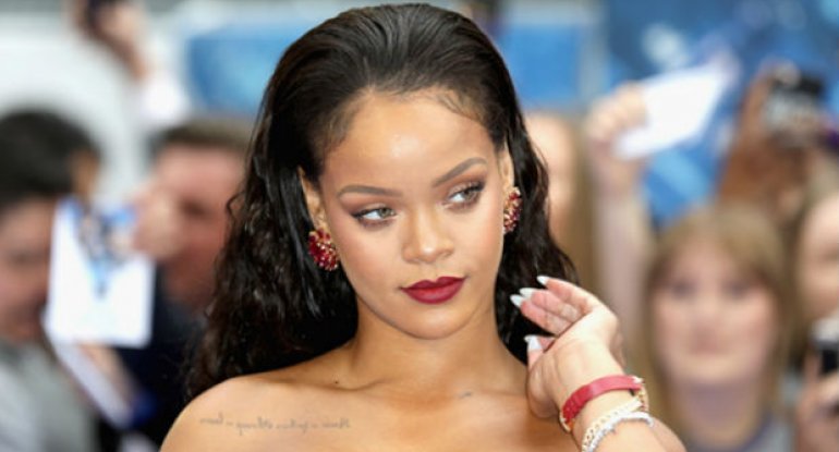 Rihanna koronaviruslə mübarizəyə pul ayırdı