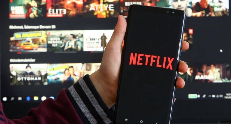 Erotik film “Netflix”də ən çox izlənilən video oldu
