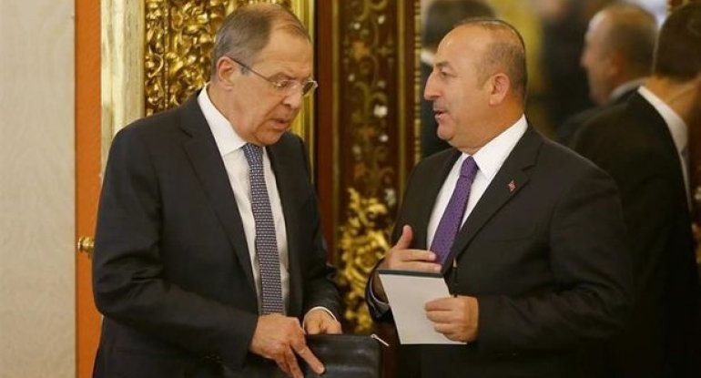 Çavuşoğlu Lavrov ilə Dağlıq Qarabağdakı vəziyyəti müzakirə edib