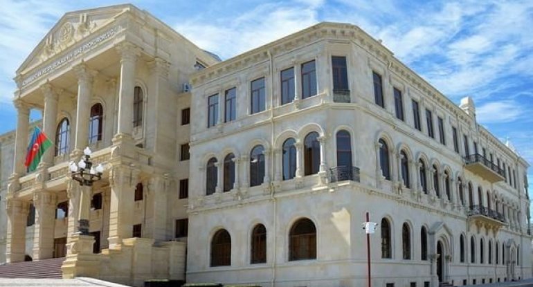 Ermənilərin əhalimizə qarşı cinayətləri ilə bağlı brifinq keçirilir - CANLI YAYIM
