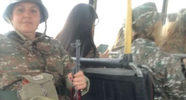 Ermənistan bir qrup qadını cəbhəyə göndərdi - FOTO