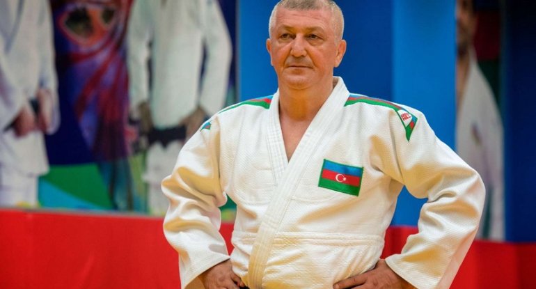Nazim Hüseynov və Elnur Məmmədlidən ordumuza dəstək
