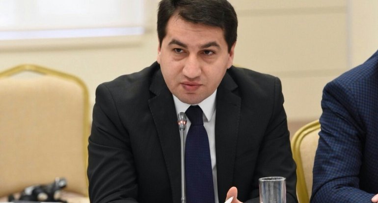 Hikmət Hacıyev “Novaya qazeta”nın reportajından yazdı