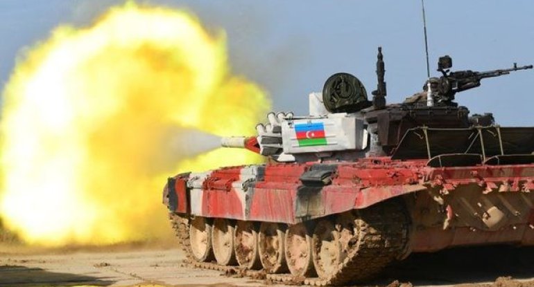Düşmənin zirehli tank bölməsi darmadağın edilib
