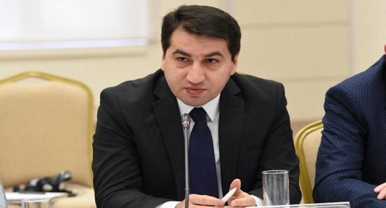 İtaliyanın aparıcı KİV-ləri Prezidentin köməkçisi Hikmət Hacıyevin müsahibəsini yayıb-FOTO