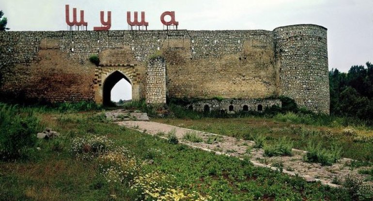 İşğal olunmuş Şuşada məskunlaşan ermənilərin 80 faizi qaçıb
