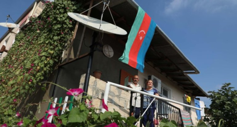 Atəşə məruz qalan Tərtər sakinləri öz yurdlarını bir an da tərk etmirlər -FOTO