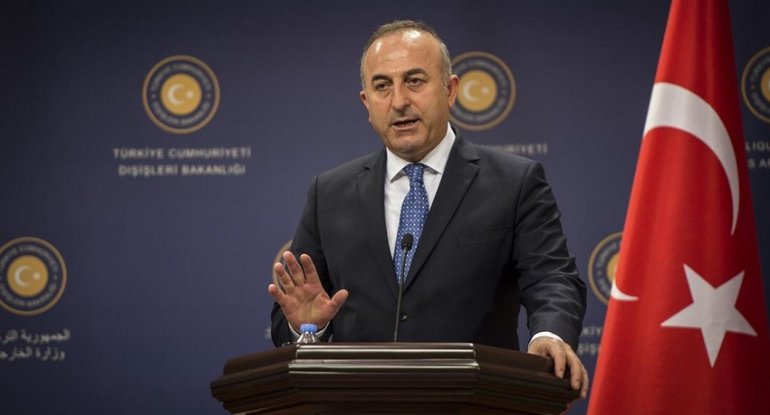 Çavuşoğlu Britaniya XİN başçısı ilə Qarabağı müzakirə edib