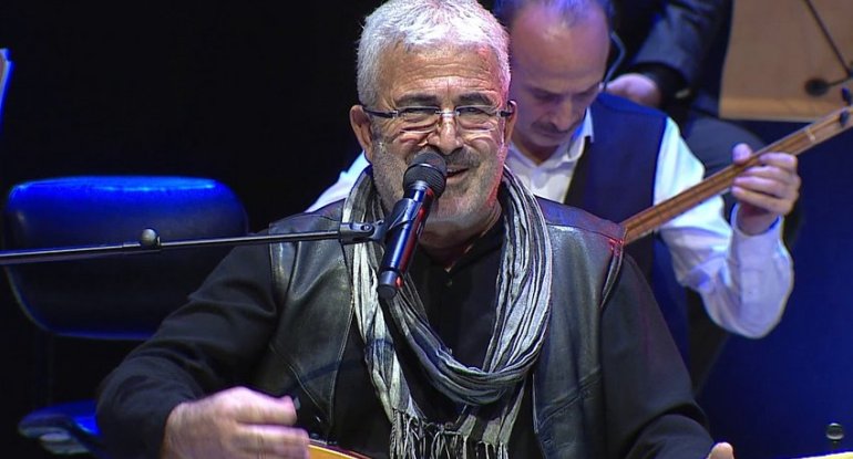 Məşhur türk sənətkarının ifasında xa0“Qarabağ türküsü” xa0səsləndirildi