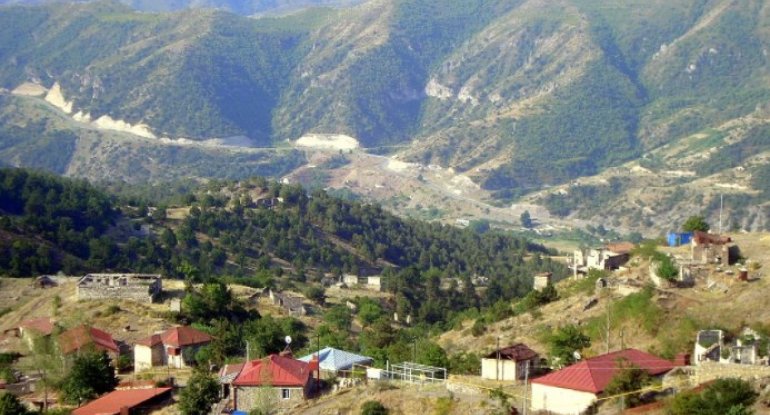 “Laçının itirilməsi İrəvanın məğlubiyyətində həlledici olacaq” - İqor Korotçenko