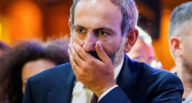 Paşinyan erməni əsgərlərinin döyüş meydanından qaçdığını etiraf etdi