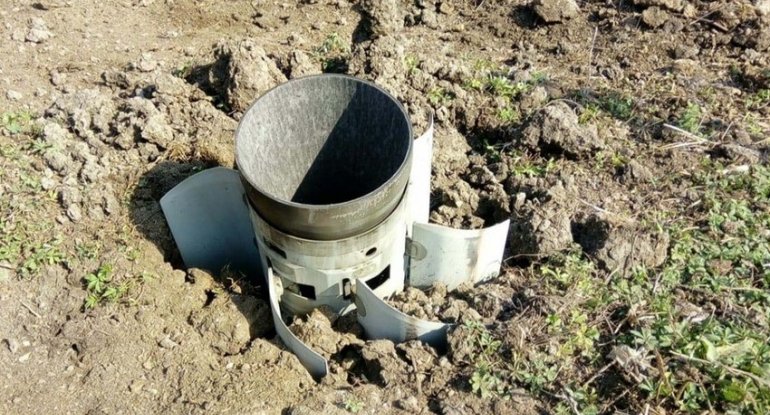 Düşmənin atdığı daha bir “Smerç” Tərtərin Düyərli kəndinə düşüb