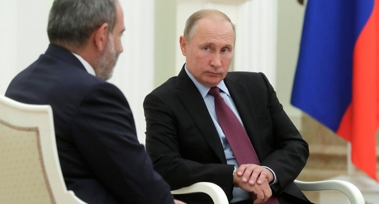 Paşinyan yenə kömək üçün Putinə yalvarır