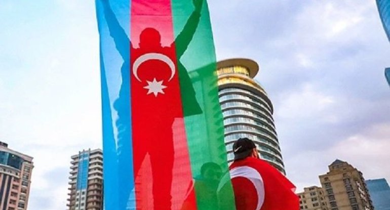 Yaralı əsgərlərimiz qələbə xəbərini rəqslə qeyd etdi - VİDEO