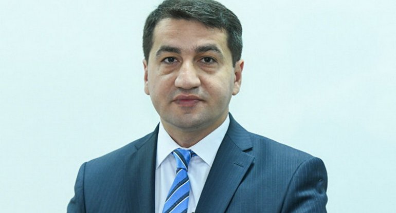 Hikmət Hacıyev: “Şəhidlərimiz geosiyasi oyunları darmadağın etdilər”