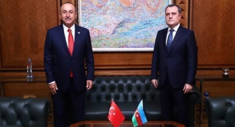 Çavuşoğlu və Bayramov Qarabağla bağlı müzakirə apardı