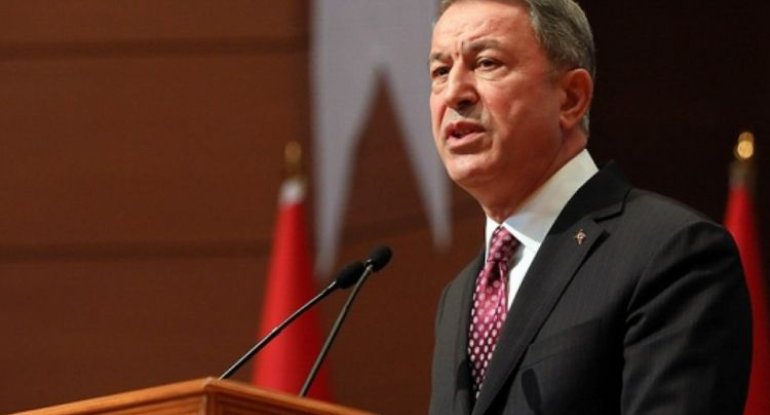 Hulusi Akar: “Türkiyə hərbçiləri azad edilmiş ərazilərin minalardan təmizlənməsinə yardım edəcəklər”