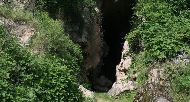 Alimdən Azıx mağarasına aid arxeoloji tapıntılarla bağlı VACİB AÇIQLAMA