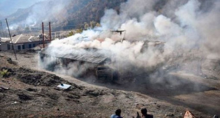 Ermənilərin Laçında törətdiyi barbarlıq FOTOLARDA