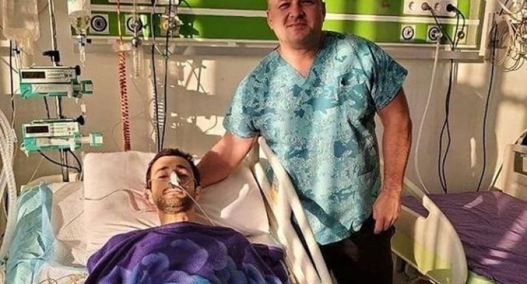 Yoldaşlarını döyüş meydanından çıxararkən ağır yaralanan əsgər həyata qayıtdı - FOTO