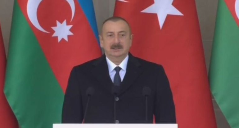 Azərbaycan Prezidenti: 