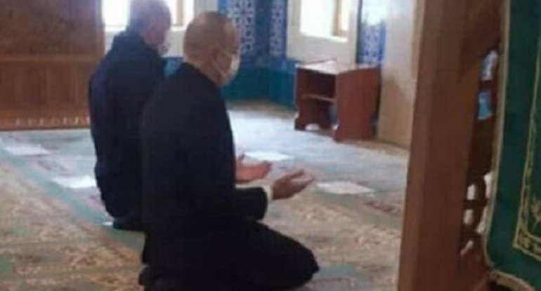 İlham Əliyevlə Ərdoğan namaz qıldıxa0- FOTO