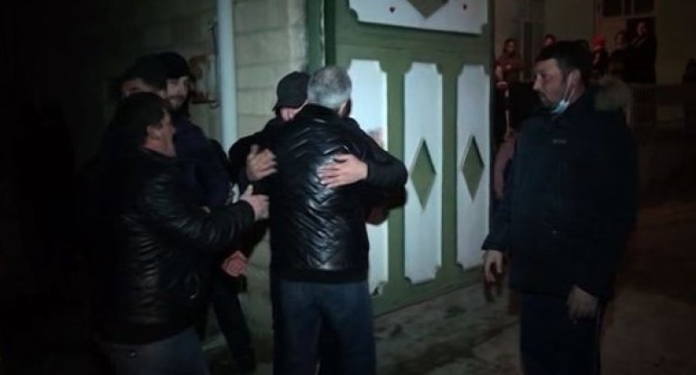 Girovluqdan azad edilən Dilqəm Əsgərovun ailəsindən VİDEOREPORTAJ
