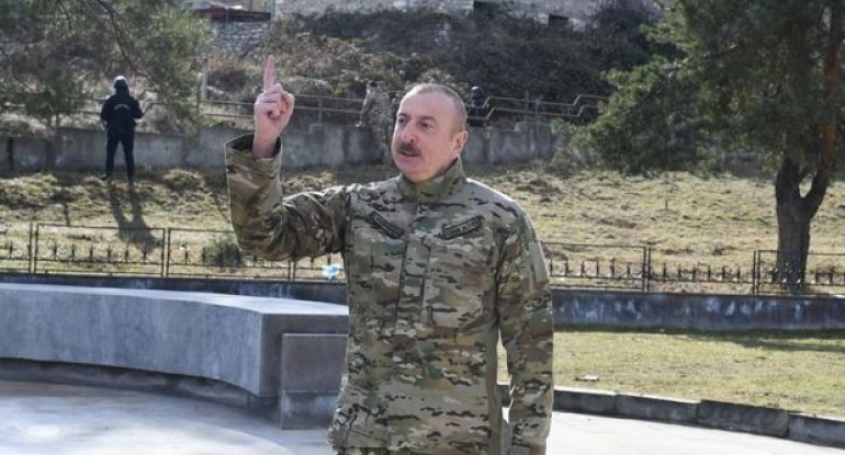 İlham Əliyev: “Ermənilər bir də ayılıb gördülər ki, azərbaycanlılar Şuşanın yaxınlığındadır” - VİDEO