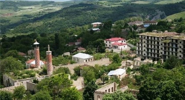 Şuşada iki su mənbəyi bərpa olundu