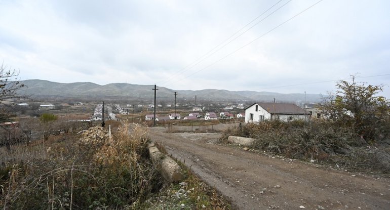 Xarici diplomatlar Qubadlıdadır