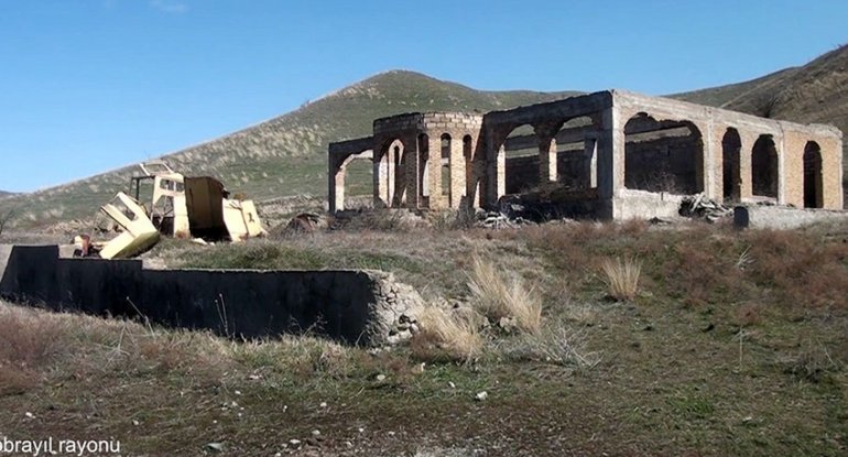 Cəbrayılın Qumlaq kəndindən görüntülər