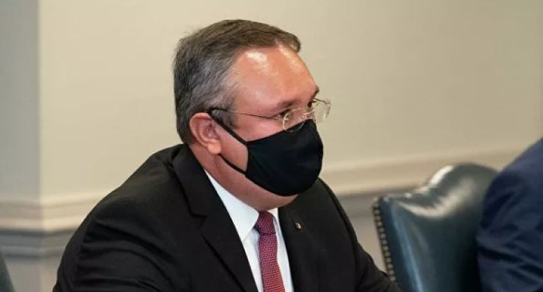 Rumıniyanın müdafiə naziri səhvən gizli məlumatları paylaşıb
