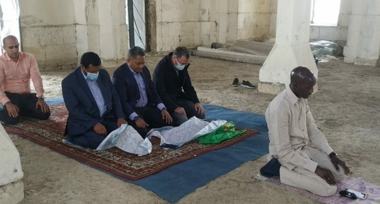İƏT nümayəndə heyəti Ağdamda Cümə məscidini ziyarət ediblər - FOTO